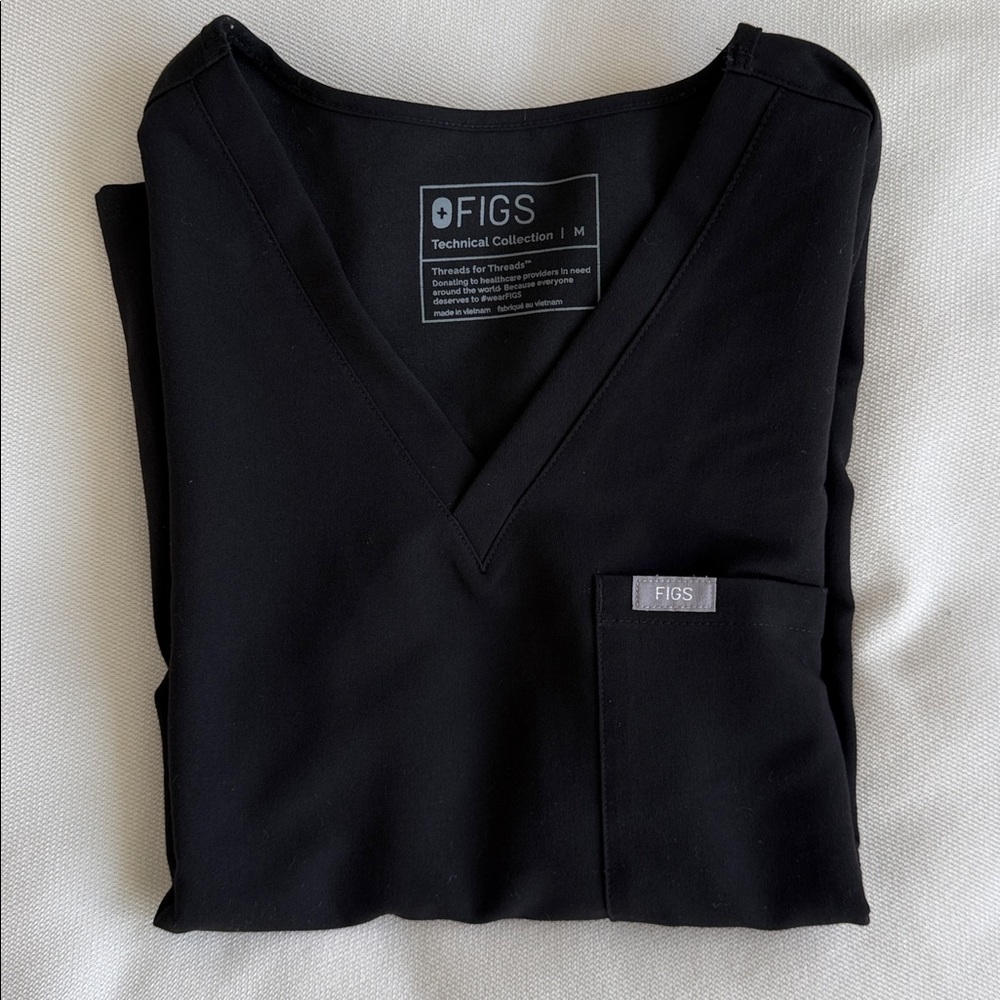 Figs Relaxed Catarina Scrub Top - Size M - Black